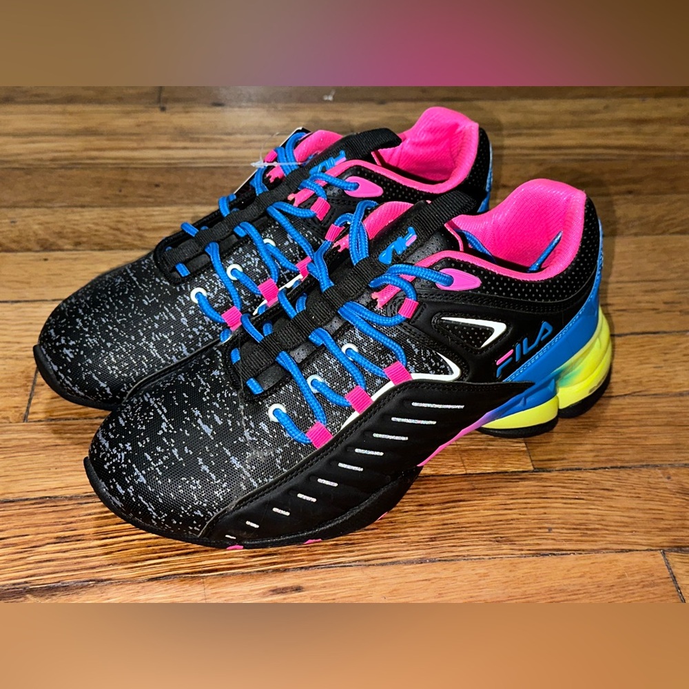 Women’s fila shoes NWT